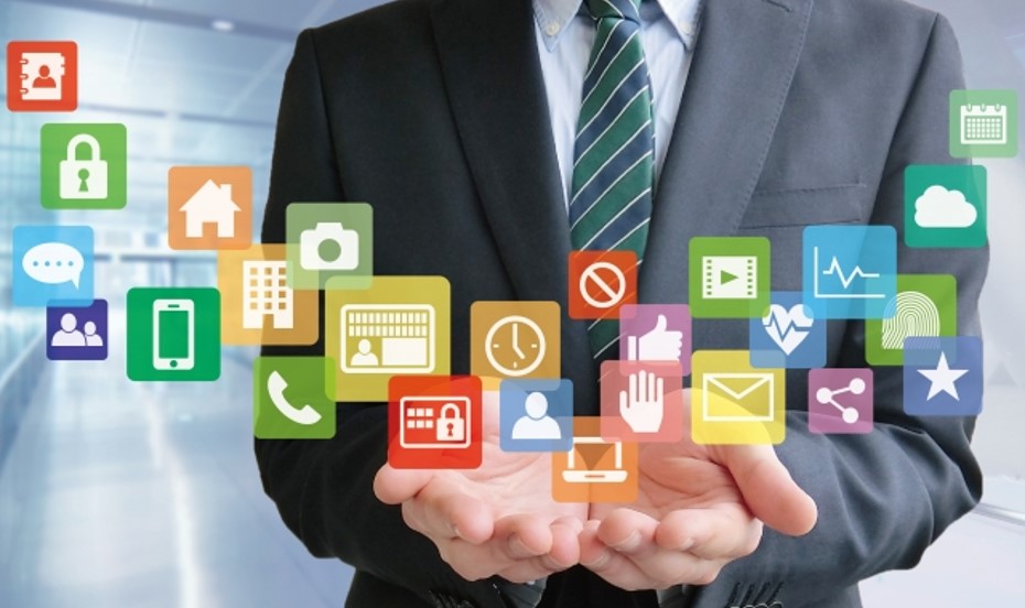 UF広告ラボ４月号　アプリ派？ブラウザ派？