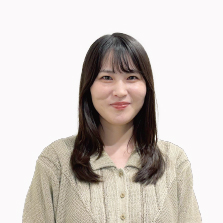 アカウントプランナー 大塚 明日香